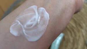 ノブのクリーム。伸ばしやすい