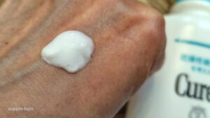 キュレル乳液テクスチャー