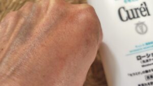 キュレル乳液なじんだ後