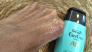 ケアセラテクスチャー。馴染んだ後